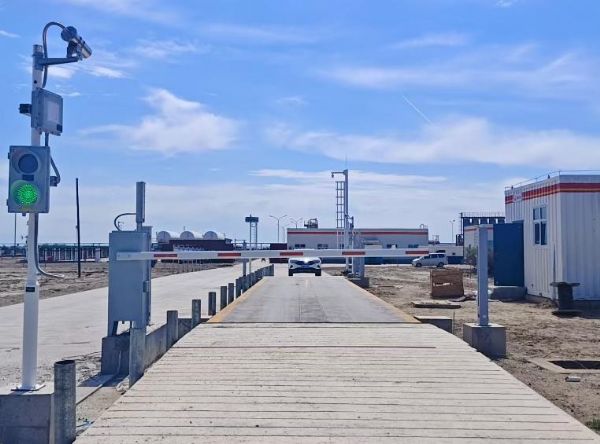 地磅生產(chǎn)廠家淺述無人值守汽車衡的優(yōu)點(diǎn)